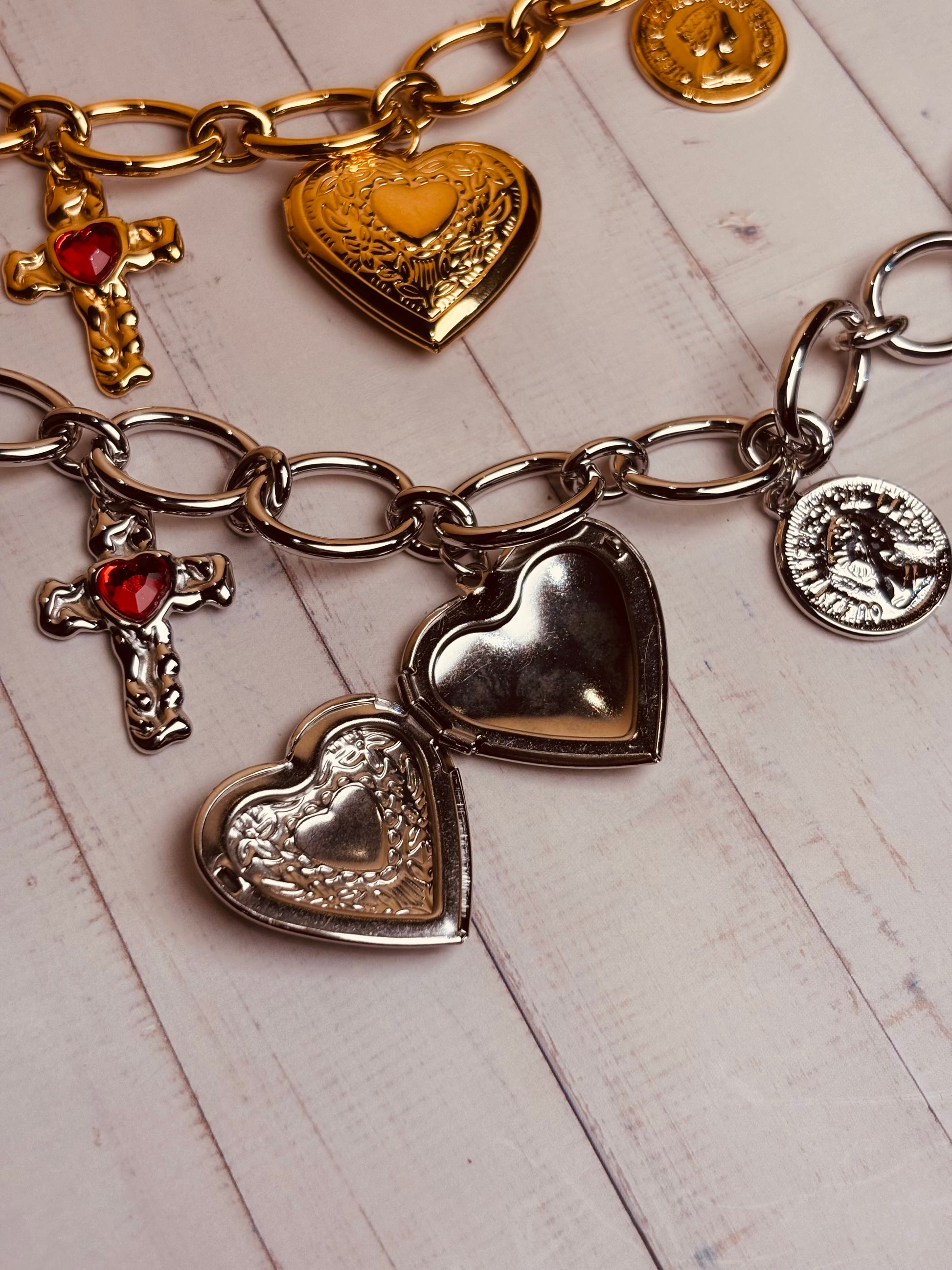 Collana Foto Sacra