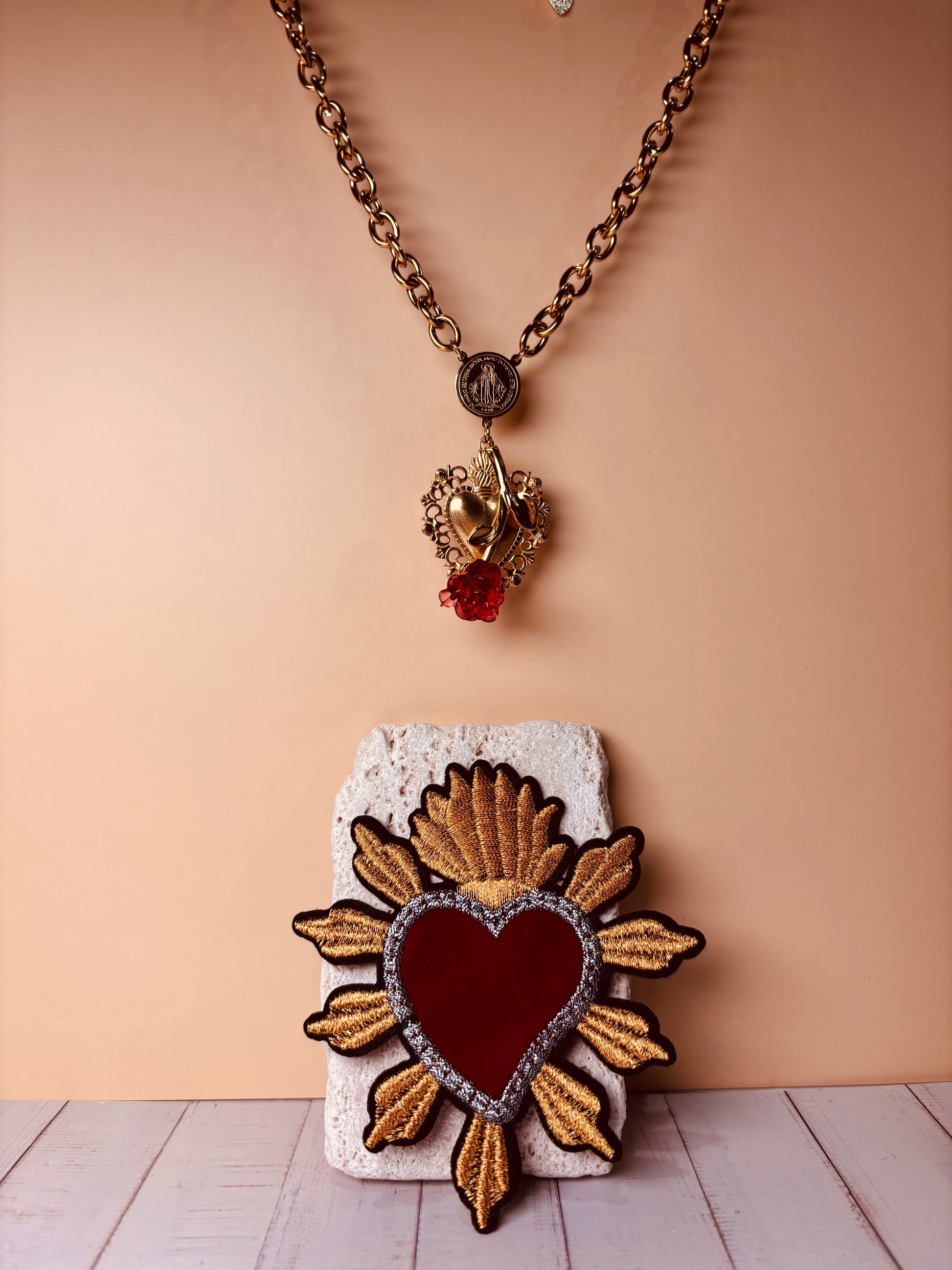 Collana Cuore Sacro & Rosa