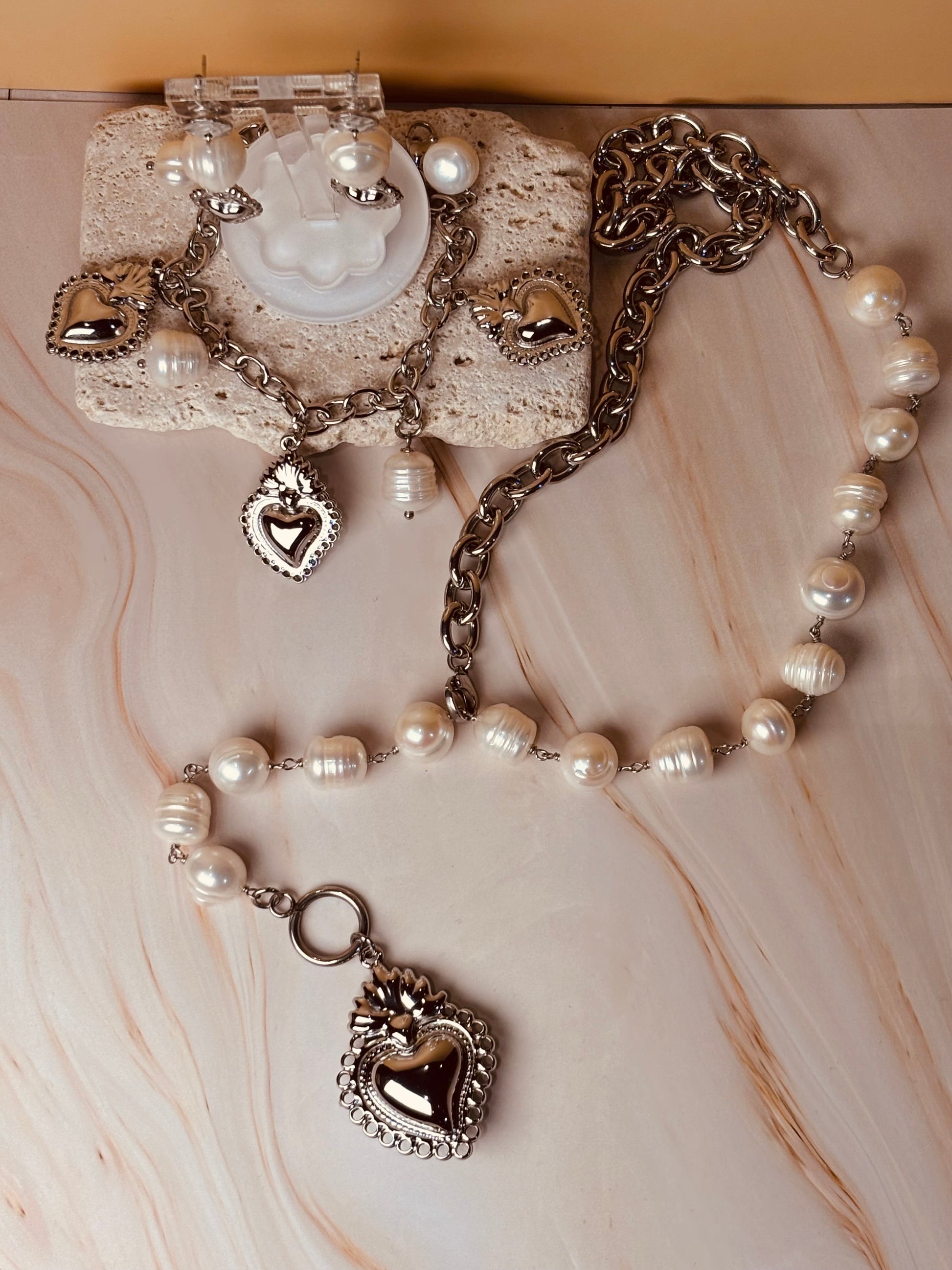 Parure Perle e Cuori Sacri