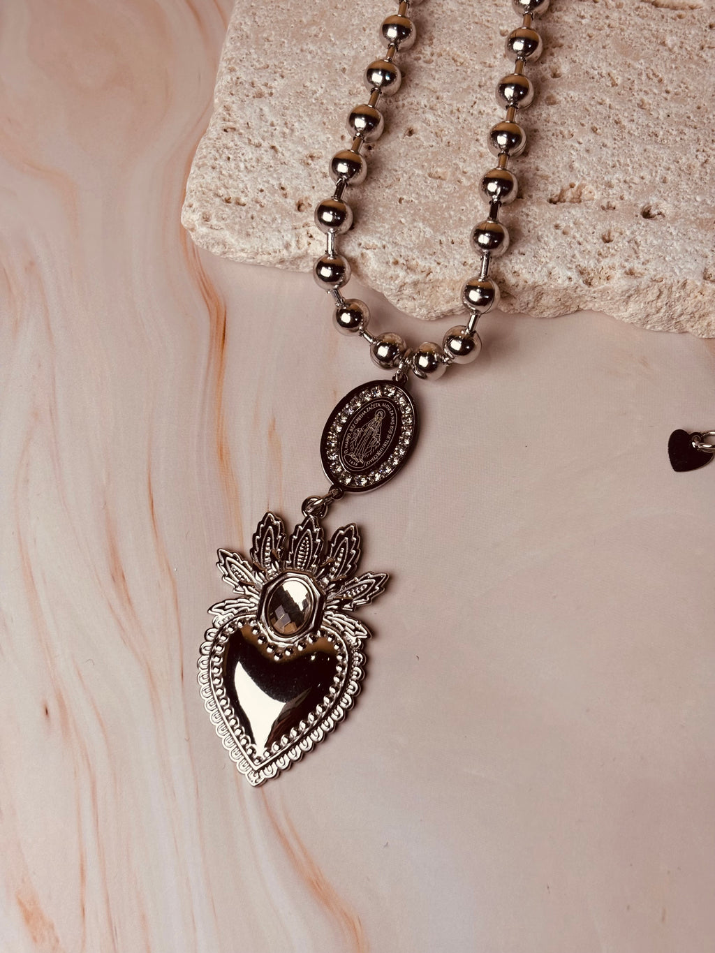 Collana Madonnina Cuore Sacro