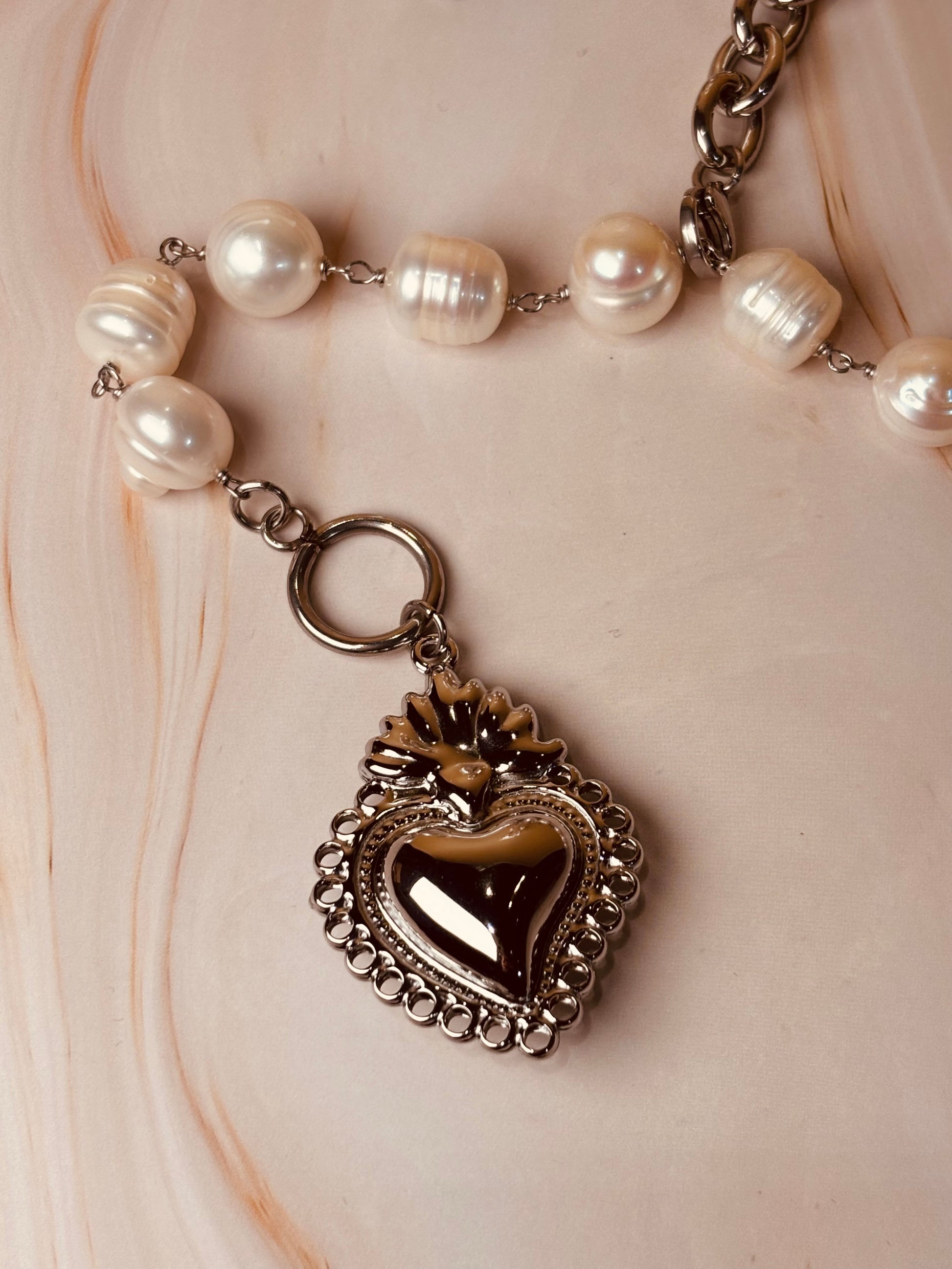 Parure Perle e Cuori Sacri