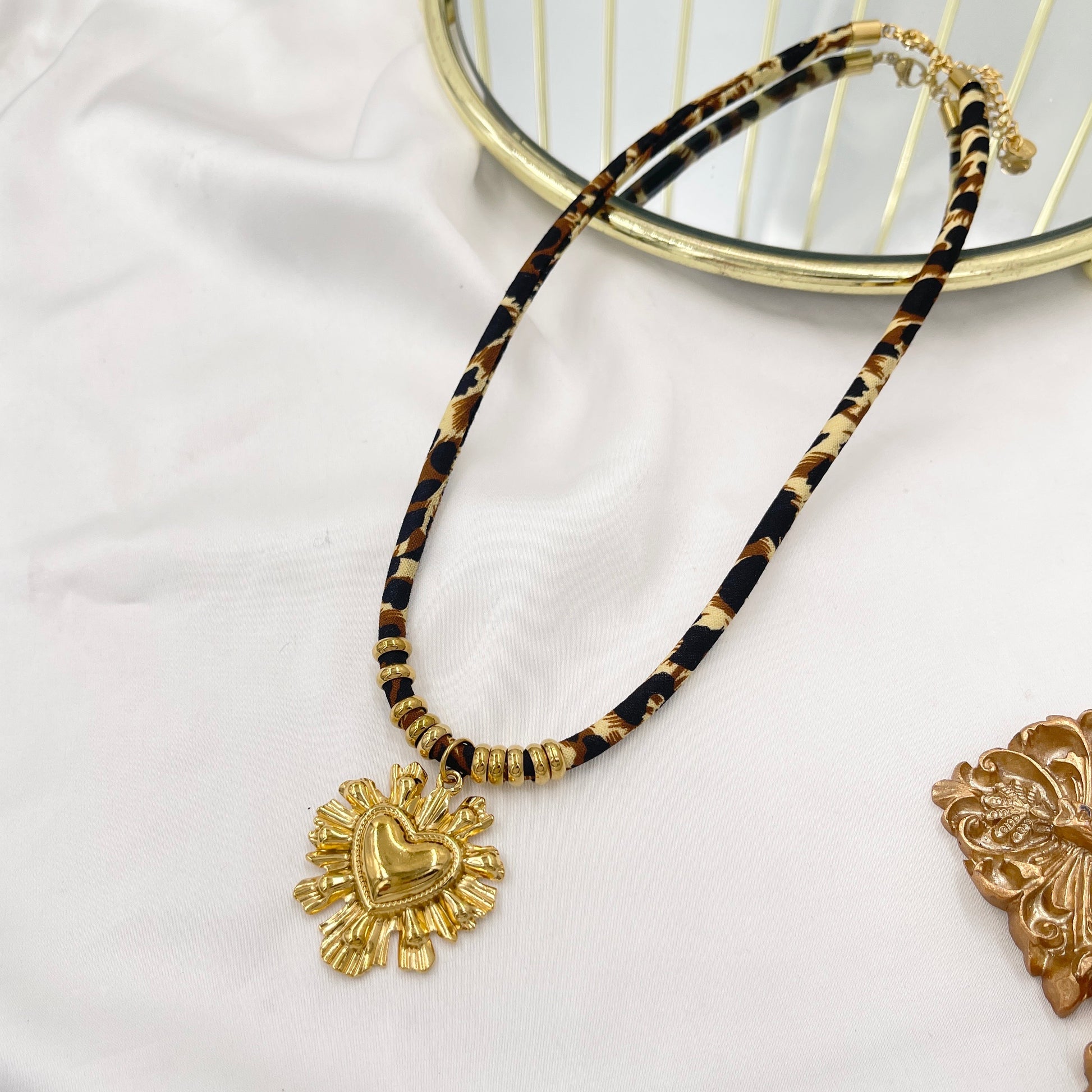 Collana Leopard Cuore Sacro Big