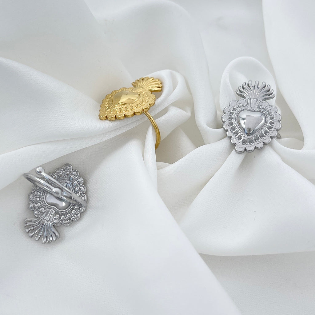 Anello Cuore Sacro Fiamma