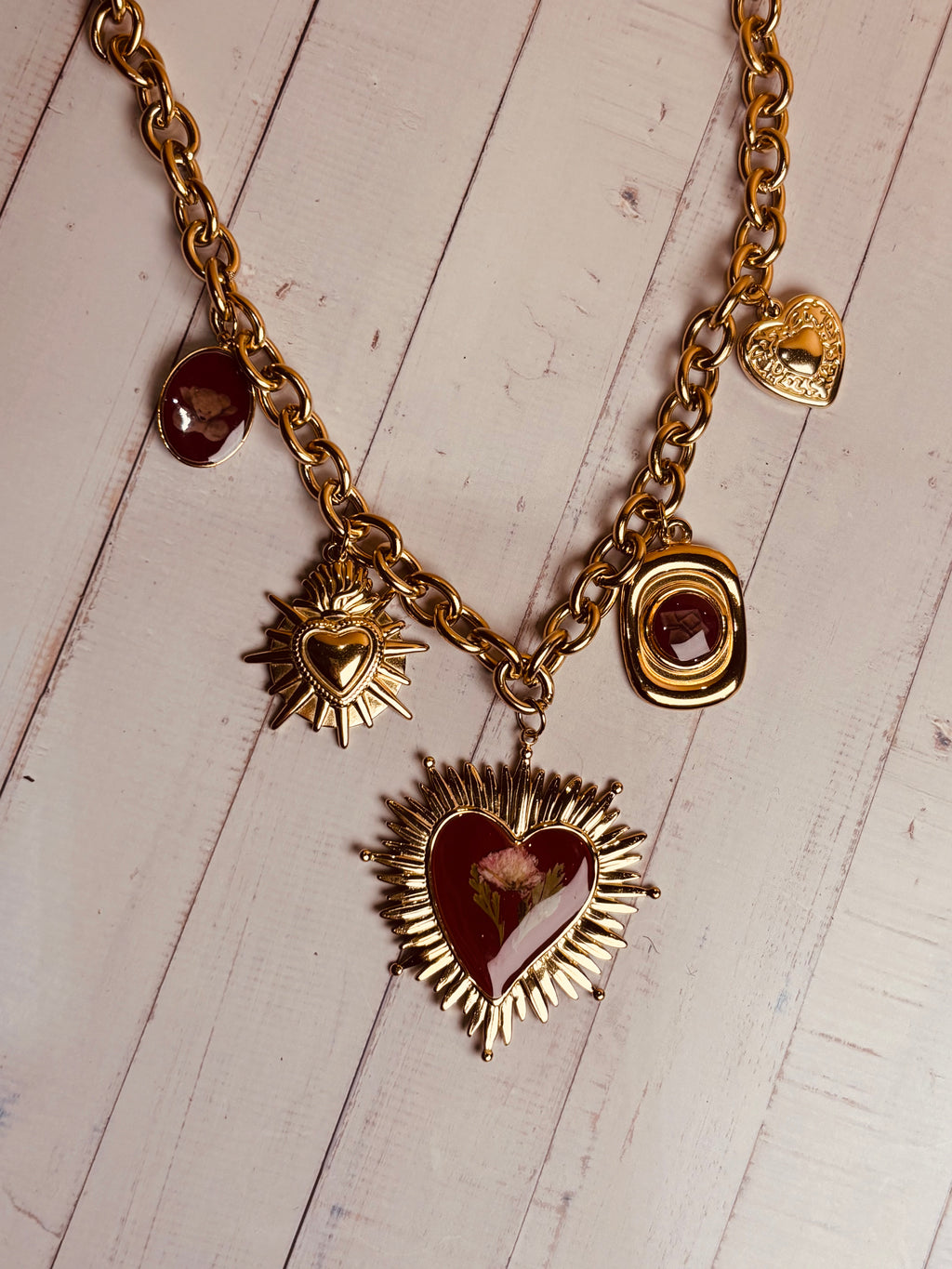 Collana Cuore Sacro Fiori