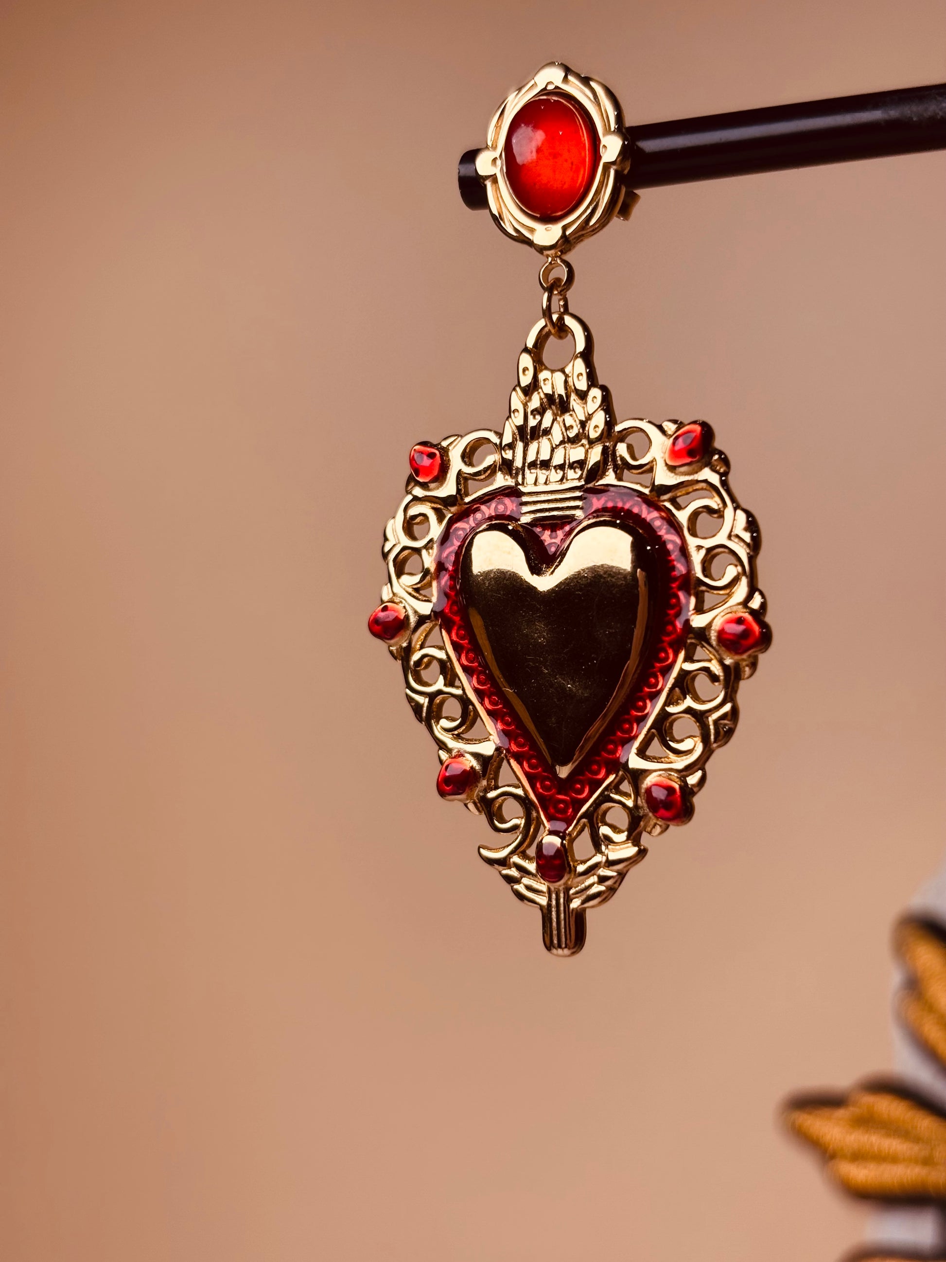 Orecchini Cuore Sacro Fiamma