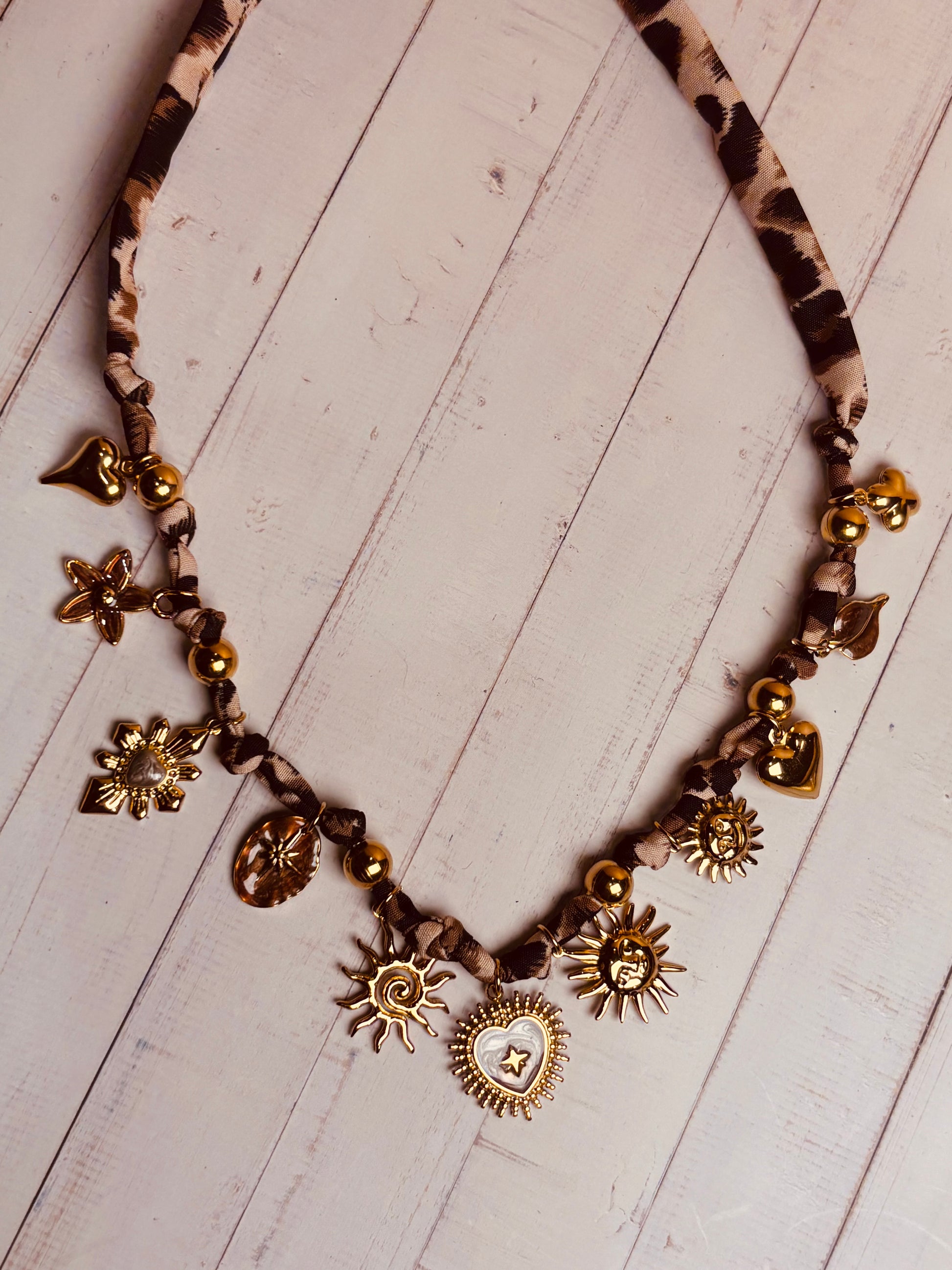 Collana Sacro e Animalier