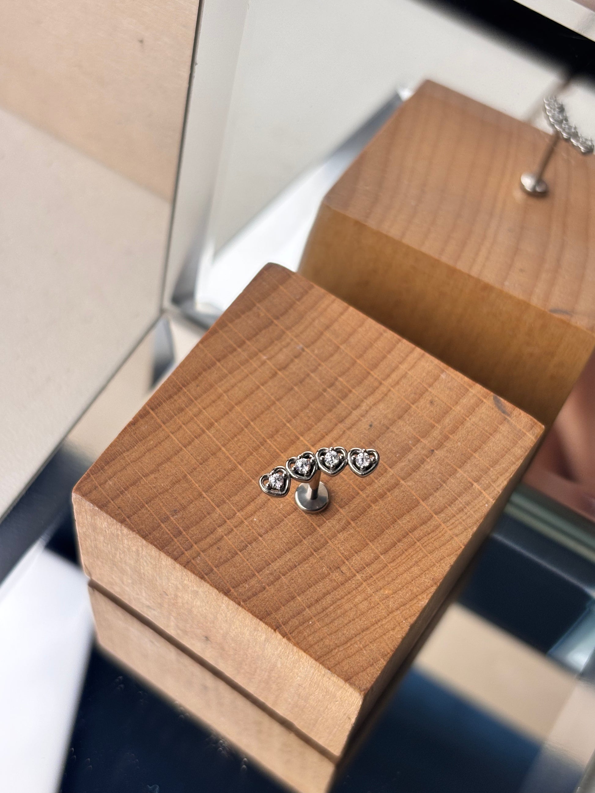 Piercing CURVA CUORICINI